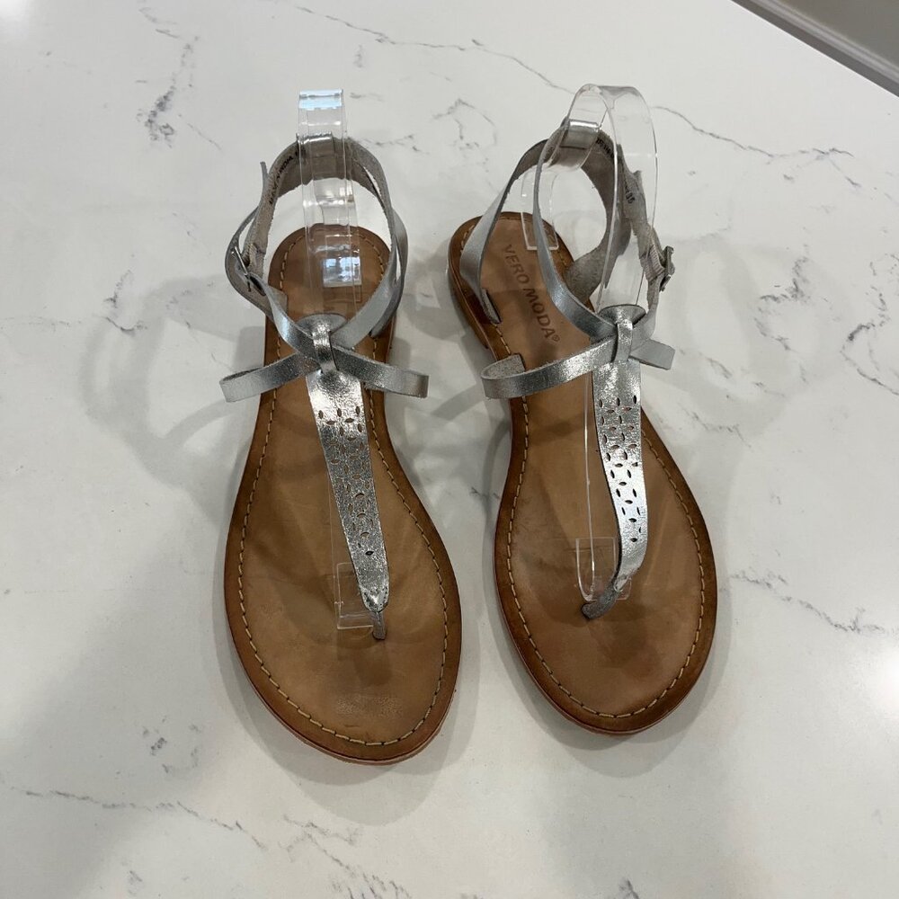 Vero Moda Women's Leather Silver Metallic Sandals Size 9.5 M